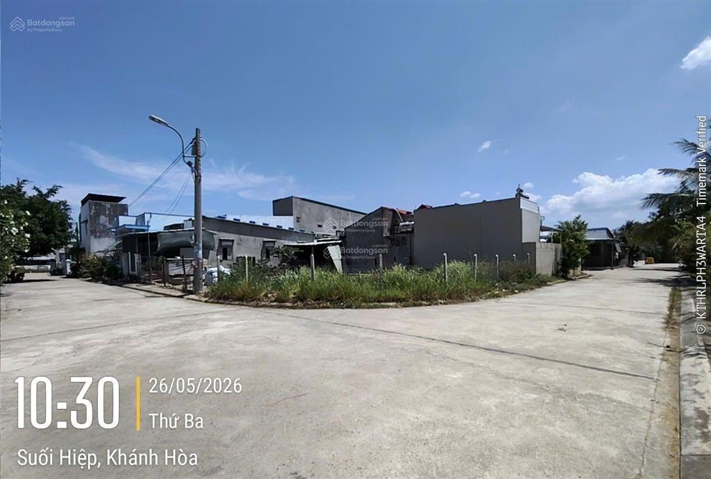 Bán gấp lô đất gần bến xe liên tỉnh khánh hoà. khu tái định cư, đường rộng 7m