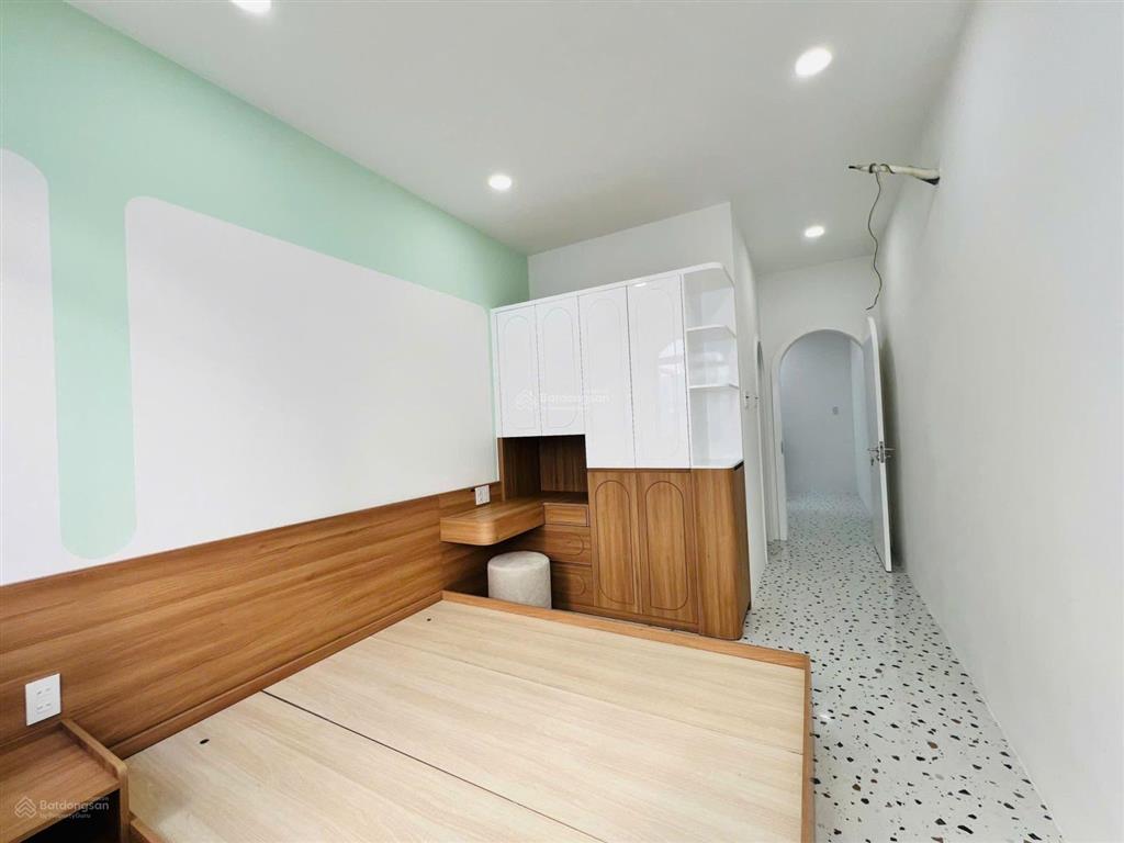 Chưa tới 5 tỷ sở hữu được căn nhà 3 tầng ngay khu phố tây nha trang sát chợ đêm và bãi tắm biển