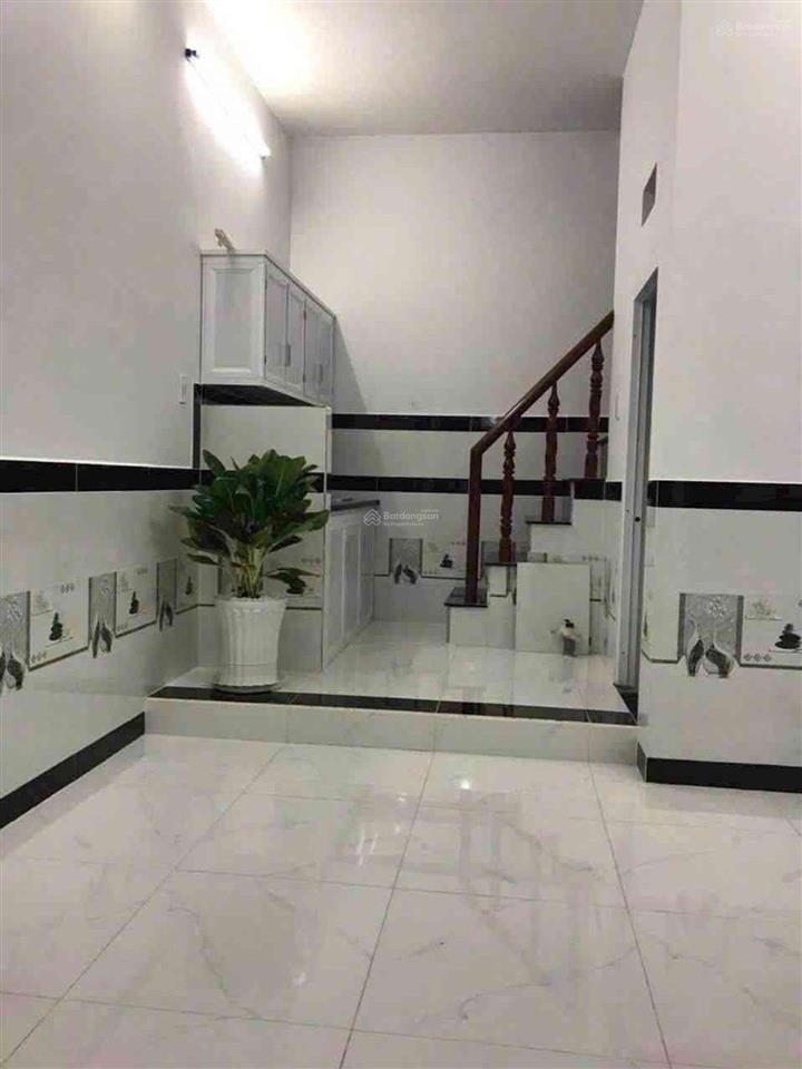 Nhà nhỏ xinh xinh giá tốt quận 12 dọn vào ở ngay