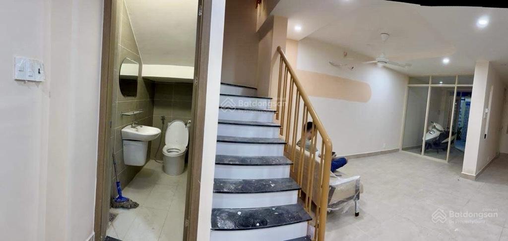 Nhà lâm văn bền quận 7ngang 6mxe hơi ngủ trong nhà giá nhỉnh 8 tỷ