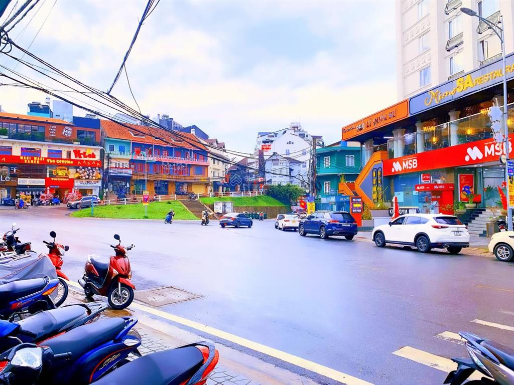 Chính chủ phan đình phùng  giá 57,5 tỷ