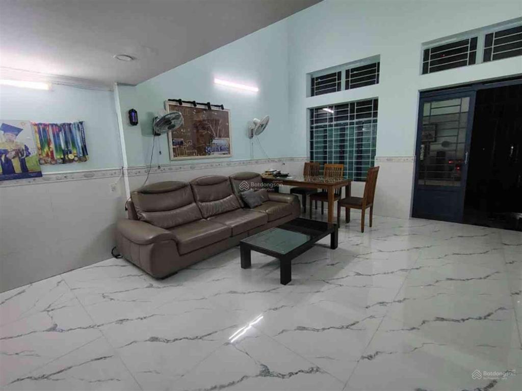 Ttnb sát q7  căn góc 2 mặt tiền hxh quay đầu 83m² chỉ 6 tỷ nhỉnh