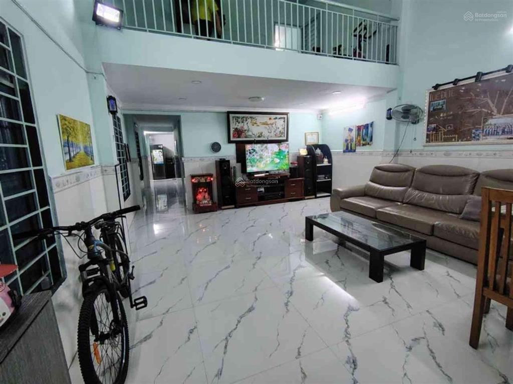 Ttnb sát q7  căn góc 2 mặt tiền hxh quay đầu 83m² chỉ 6 tỷ nhỉnh