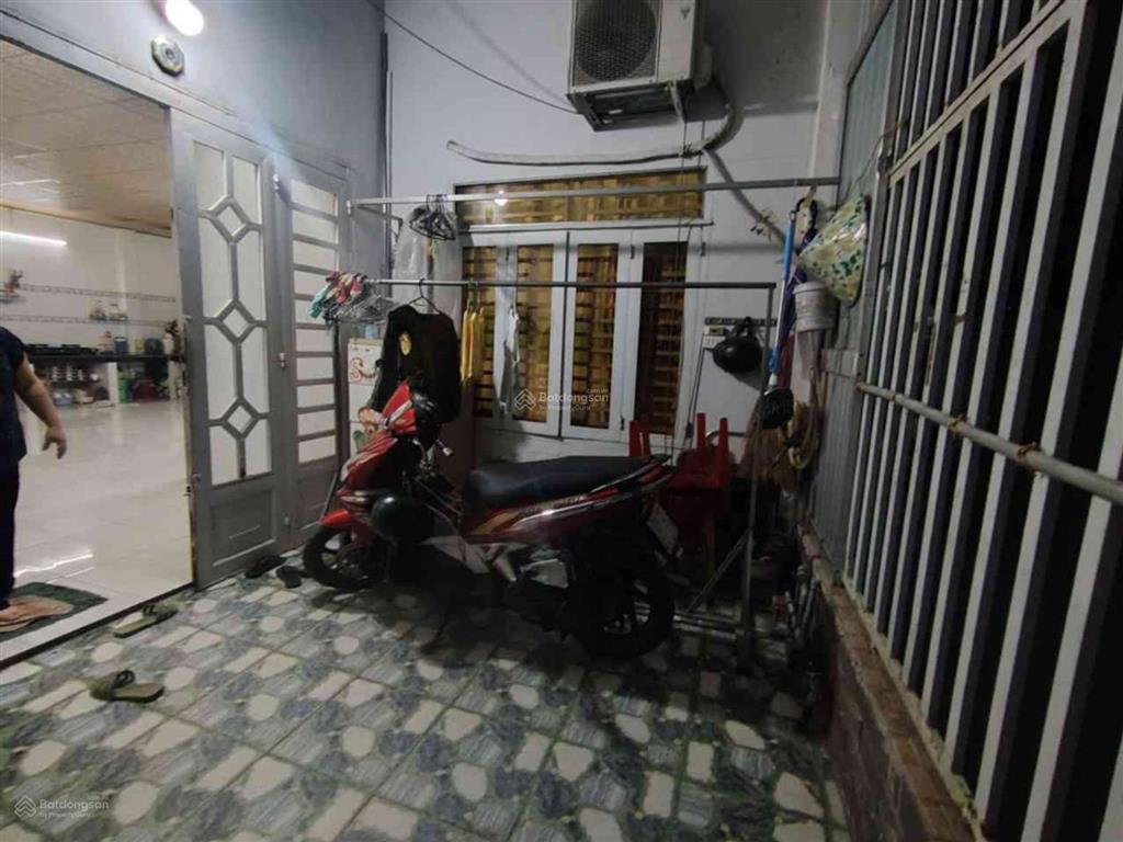 Chỉ 3 tỷ hơn xíu sở hữu nhà shr tt nhà bè 75m2 full thổ