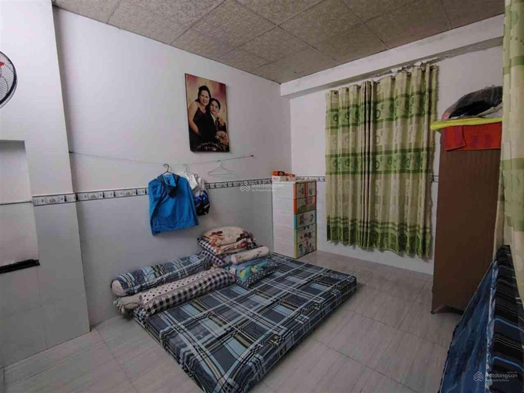 Chỉ 3 tỷ hơn xíu sở hữu nhà shr tt nhà bè 75m2 full thổ