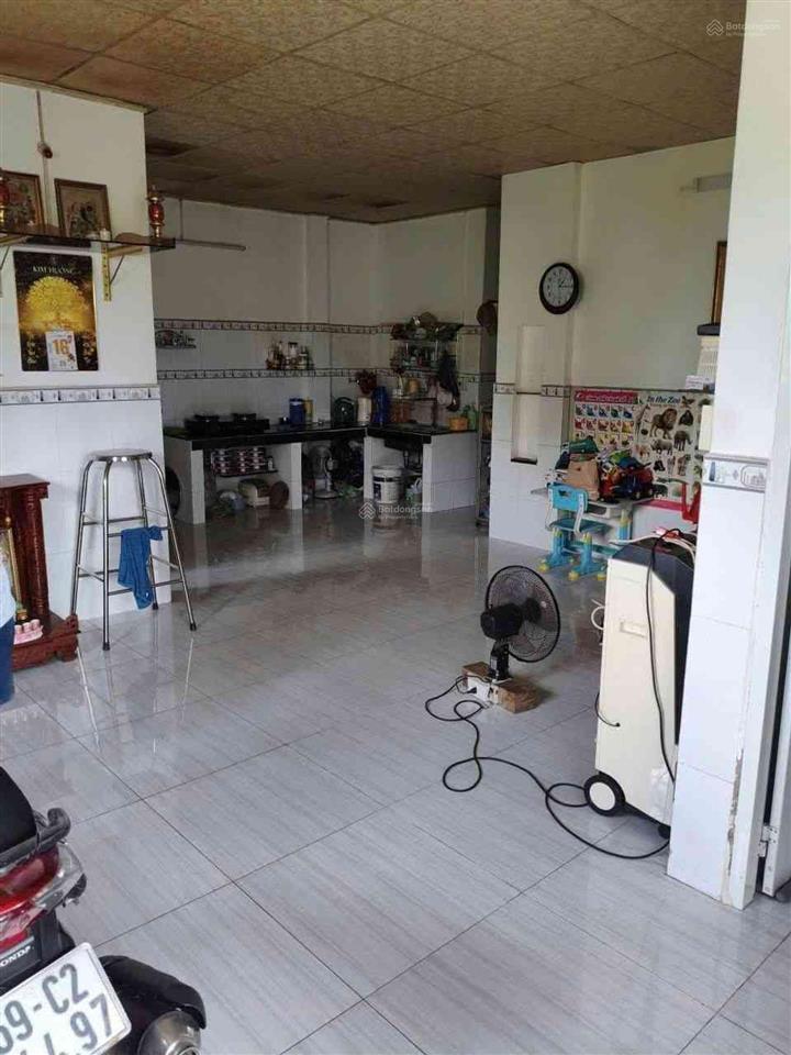 Chỉ 3 tỷ hơn xíu sở hữu nhà shr tt nhà bè 75m2 full thổ