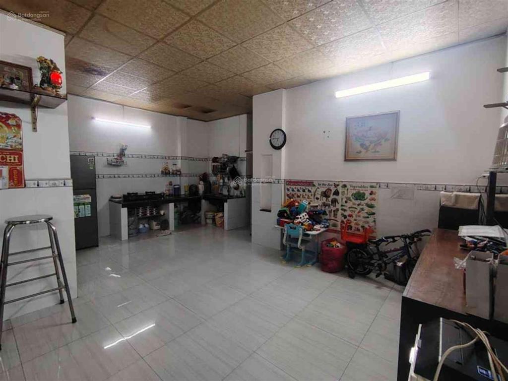 Chỉ 3 tỷ hơn xíu sở hữu nhà shr tt nhà bè 75m2 full thổ