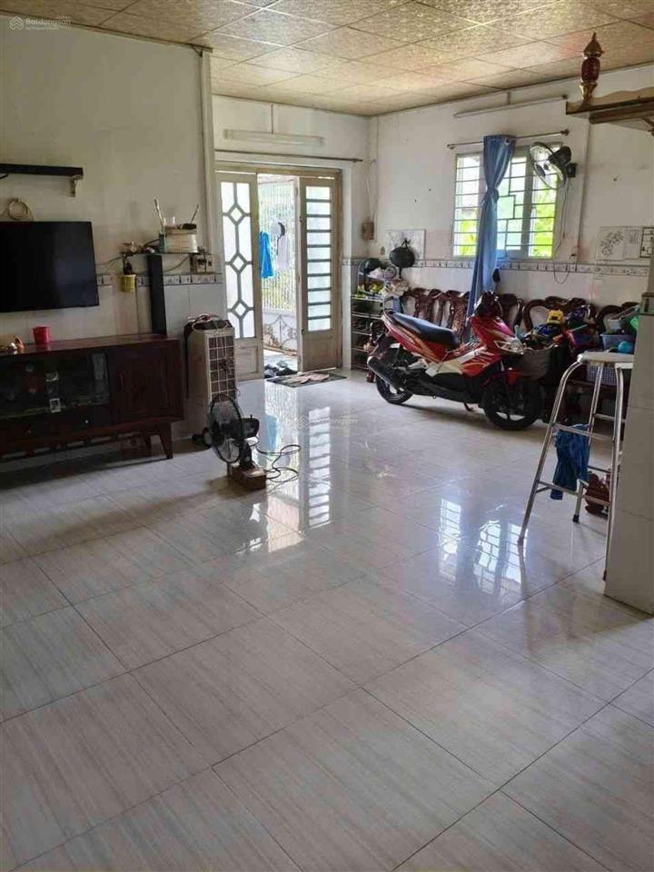 Chỉ 3 tỷ hơn xíu sở hữu nhà shr tt nhà bè 75m2 full thổ
