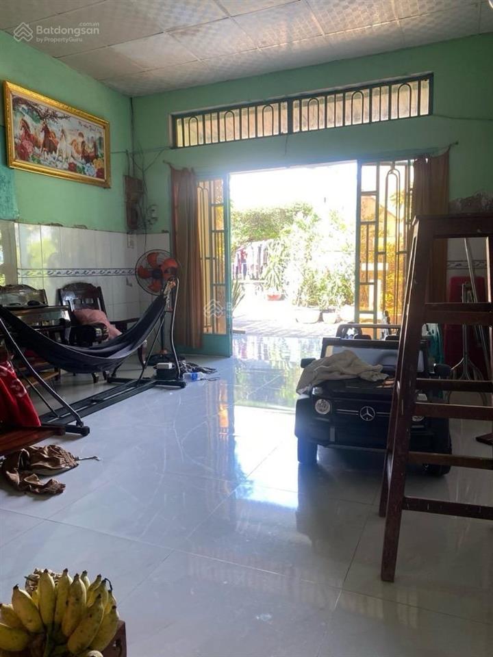 193m ngay tthc nhà bè, ngang 6m, sẵn nhà cấp 4, giá 30tr hơn/ m2