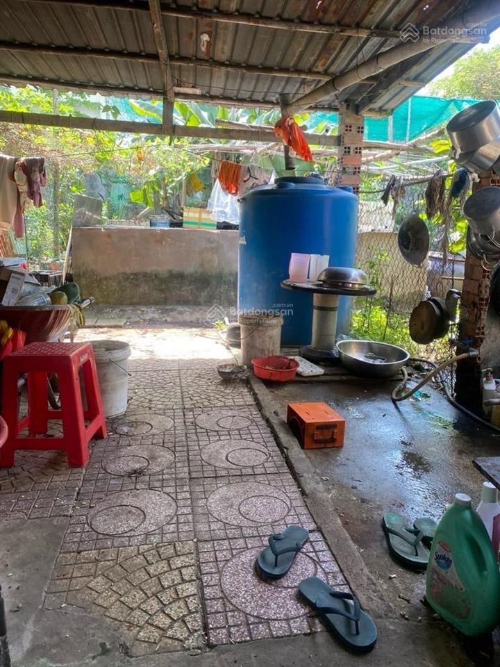 193m ngay tthc nhà bè, ngang 6m, sẵn nhà cấp 4, giá 30tr hơn/ m2