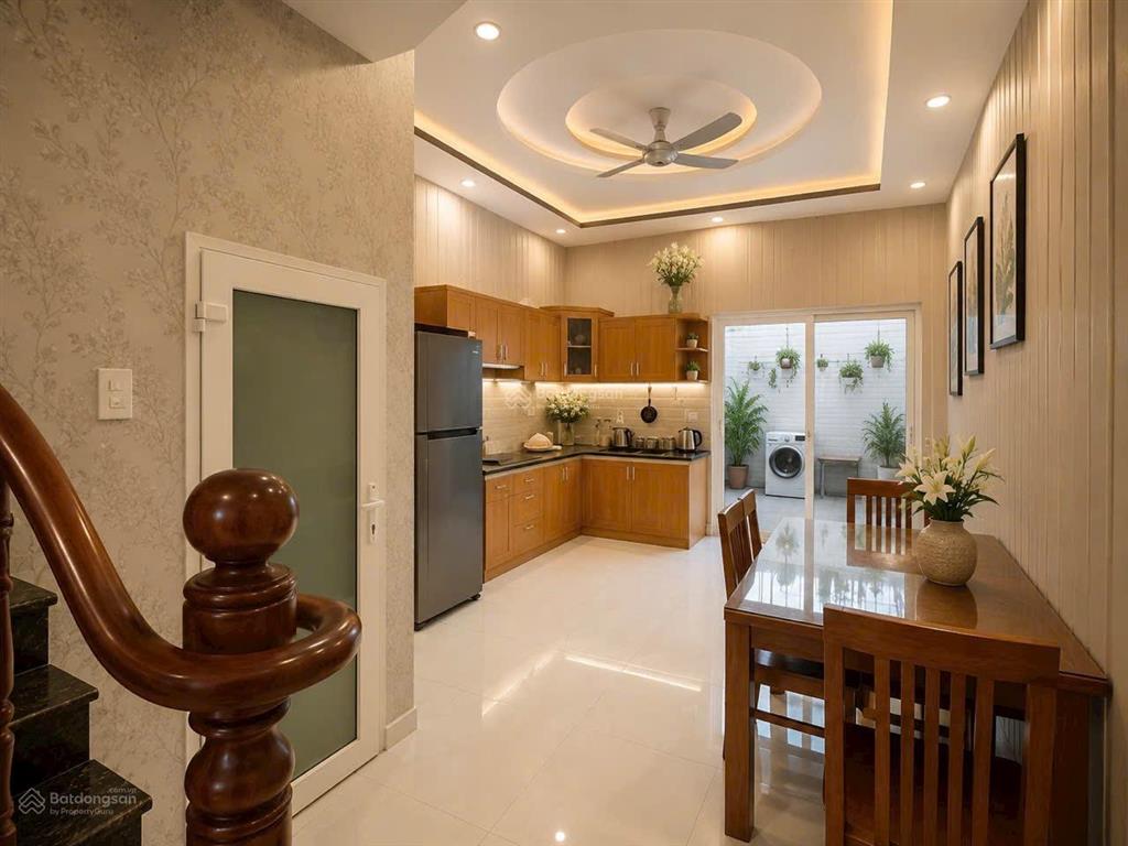 Nhà 4 tầng liền kề phú mỹ hưng 81m gara ô tô nt gỗ cao cấp chỉ 7 tỷ 2 (tl)