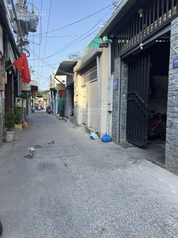 Bán nhà mới 2 tầng trung tâm nhà bè, 75m, ngang 5m, 3pn, giá 4,79 tỷ (tl)