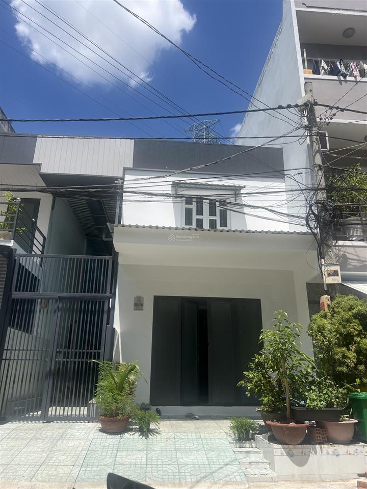 Kdc phạm hữu lầu sát vách phú mỹ hưng ngang 5x16m tặng nhà sẵn dòng tiền 240tr chỉ 4.5t (tl)