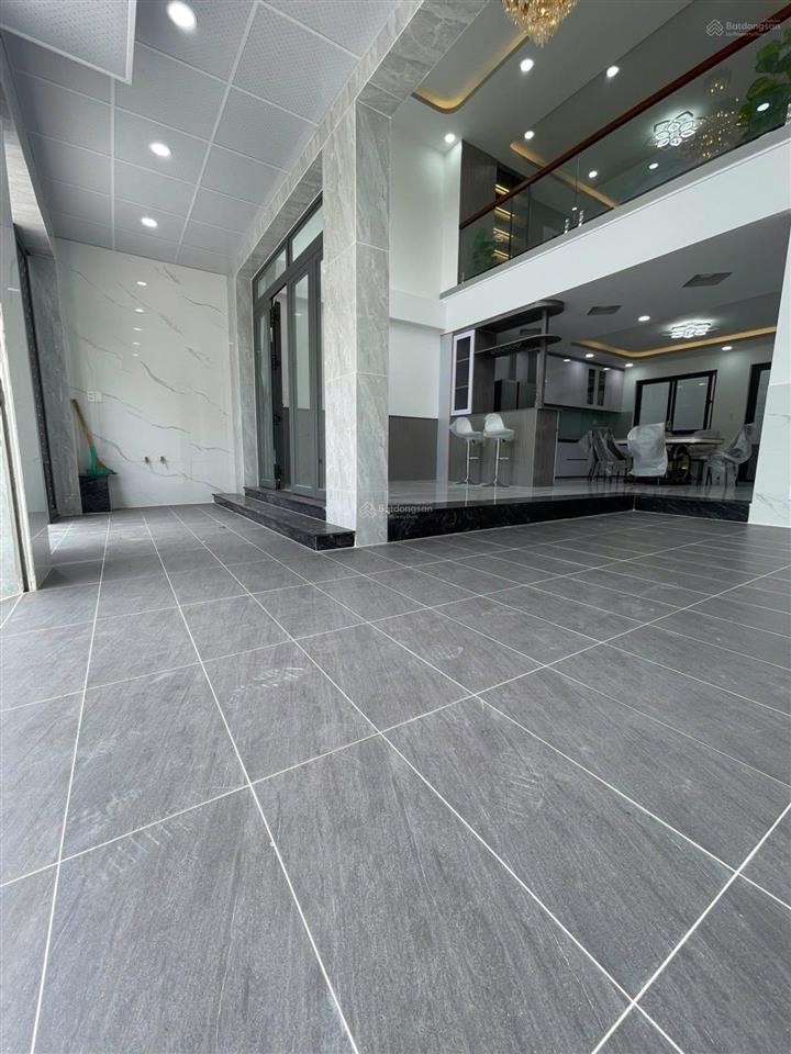 Biệt thự 5 tầng ngang 7m thang máy xịn  kdc gia long riverside chỉ 11t2 (tl)