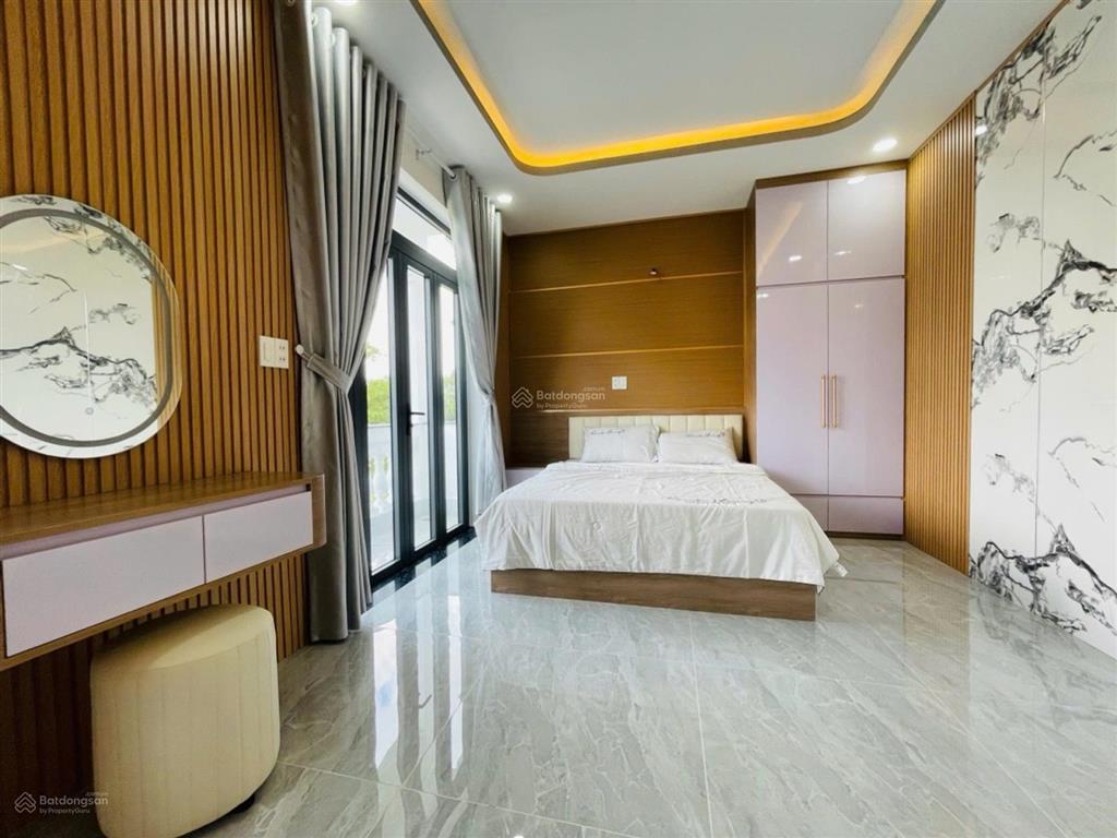 Biệt thự 5 tầng ngang 7m thang máy xịn  kdc gia long riverside chỉ 11t2 (tl)