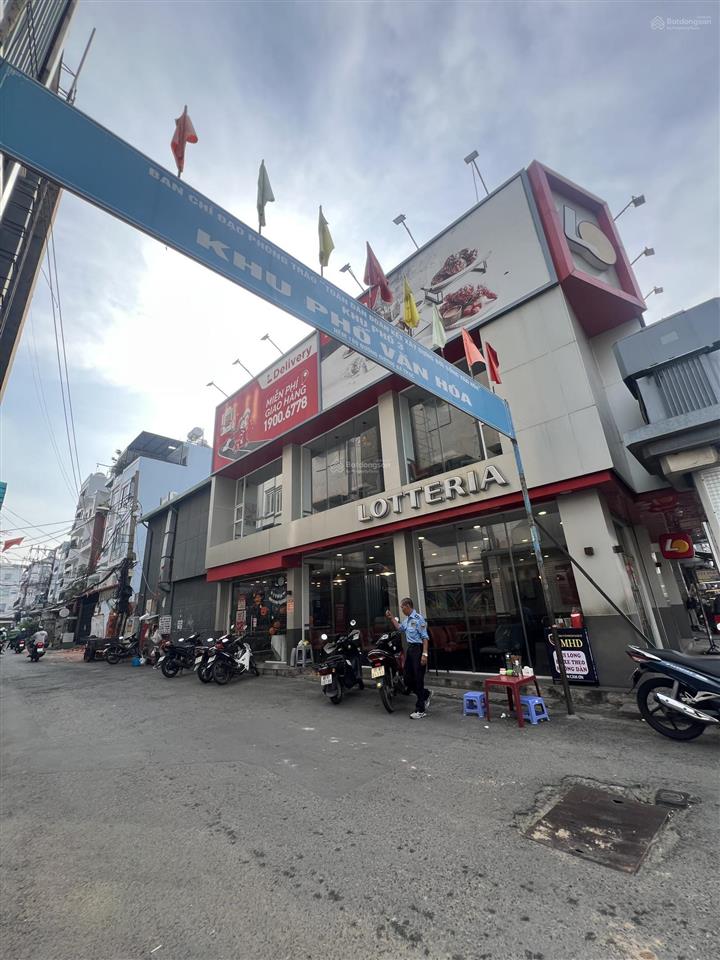 Cực phẩm dương bá trạc, quận 8  nhà 3 tầng  72m2  4pn  p/c châu âu  cách hxh chỉ 1p  chỉ 5t
