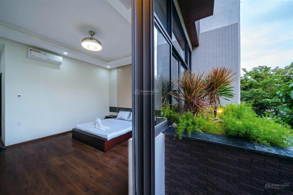 Cho thuê nhà 3 tầng full nội thất gần nguyễn phước lan, hoà xuân  diện tích 100m²,