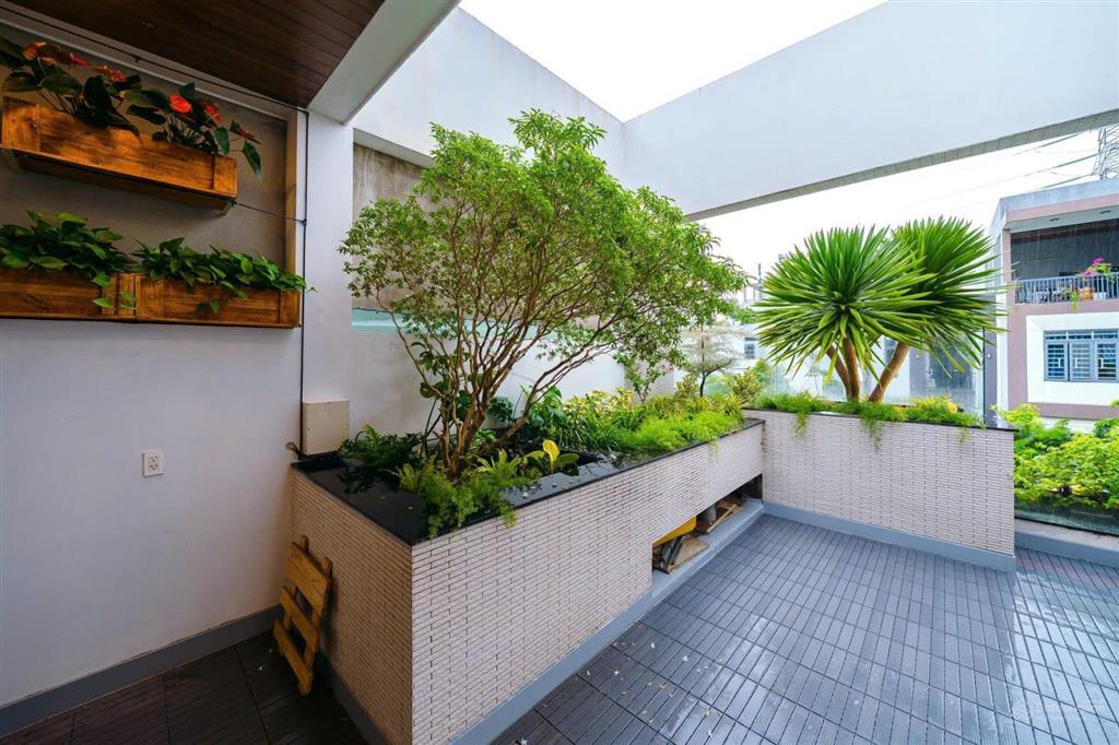 Cho thuê nhà 3 tầng full nội thất gần nguyễn phước lan, hoà xuân  diện tích 100m²,