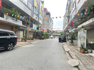Bán đất sài đồng cực hiếm, vỉa hè, ô tô tránh, kinh doanh, 202 m2, mặt tiền 8 m, chỉ nhỉnh 42 tỷ.