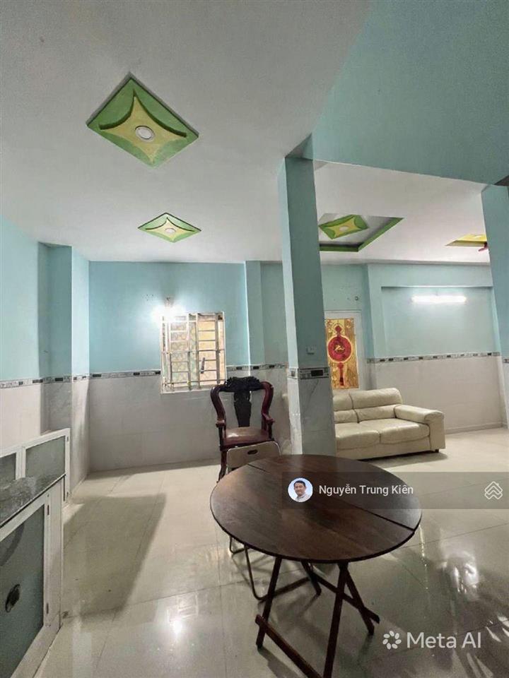 Chỉ 4 tỷ nhỉnh, 2 mặt tiền , ngang hiếm 5x10, 4 phòng, có phòng ngủ trệt, gần cầu kênh tẻ.