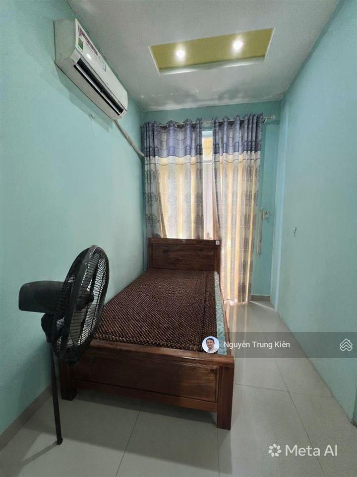 Chỉ 4 tỷ nhỉnh, 2 mặt tiền , ngang hiếm 5x10, 4 phòng, có phòng ngủ trệt, gần cầu kênh tẻ.