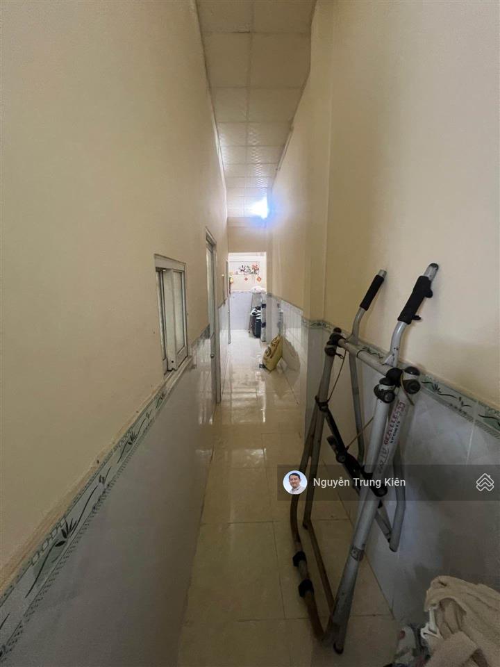 Nhỉnh 4 tỷ, bán nhà 76m2, 4 phòng ngủ, đường nguyễn thị thập, gần lotte