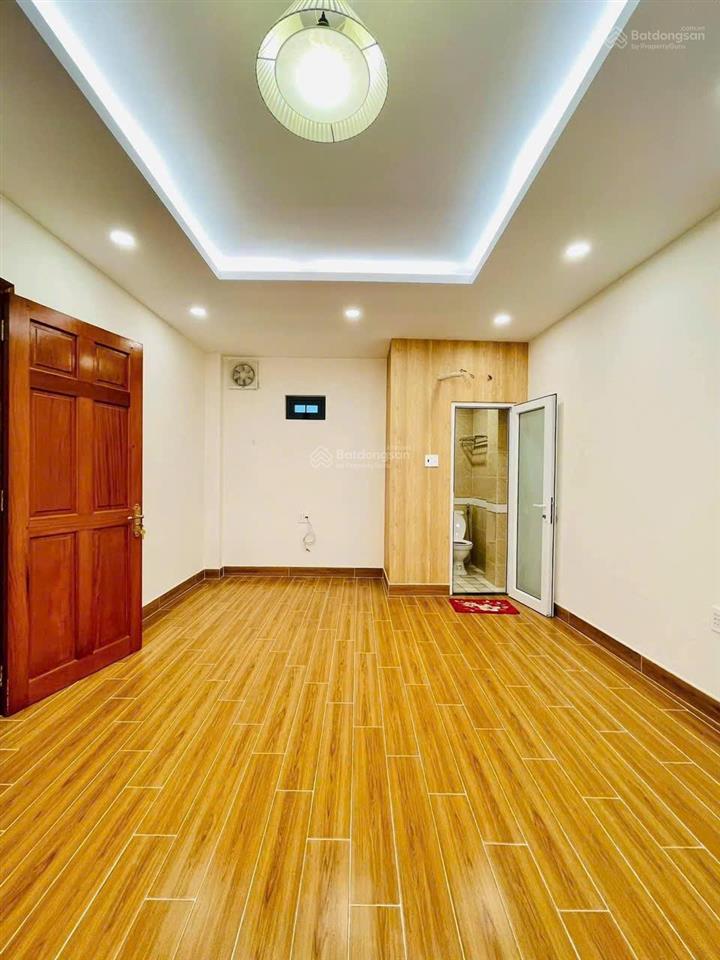 Bán gấp nhà hiệp bình. thủ đức. hẻm ô tô. giá 3 tỷ 990. diện tích 4 x 12m.