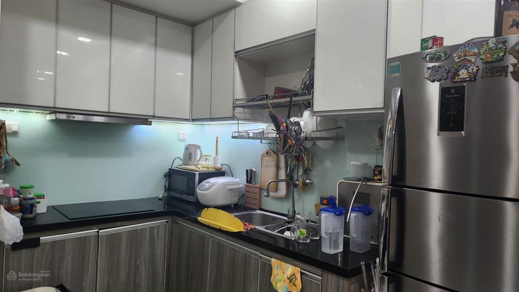 Chính chủ cần bán căn hộ chung cư the park residence, tầng cao, thoáng mát