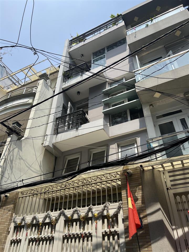 4x15m 4pn 4tầng thạch lam  thoại ngọc hầu