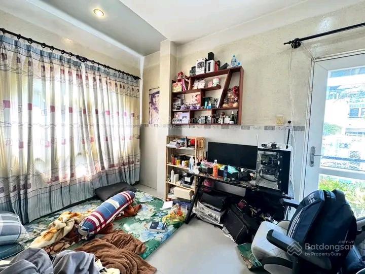Cô hoa bán gấp nhà đường số 18, thủ đức. giá 6 tỷ 880, 62m2, đường rộng 8m,  ngay 0766 372 ***