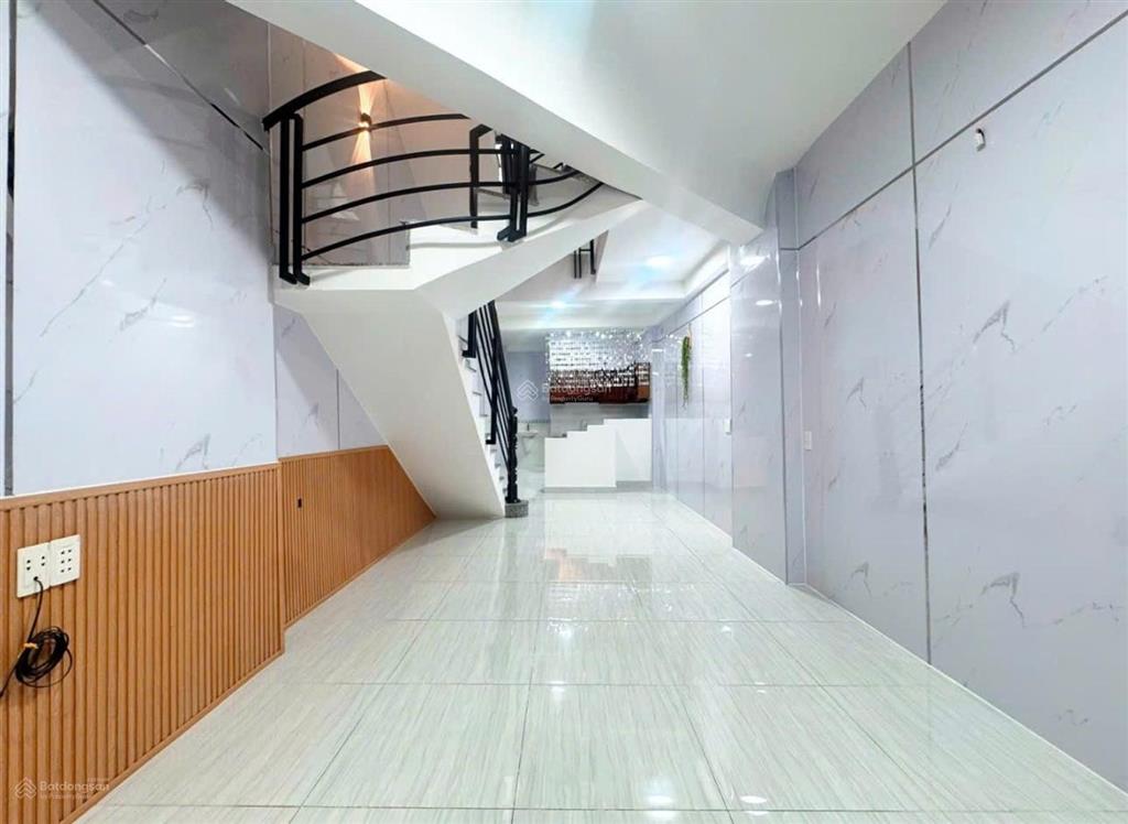 Q7  hxh 7c  huỳnh tấn phát  3 tầng  3pn  p. phú thuận  5,9 tỷ  ngay phú mỹ hưng