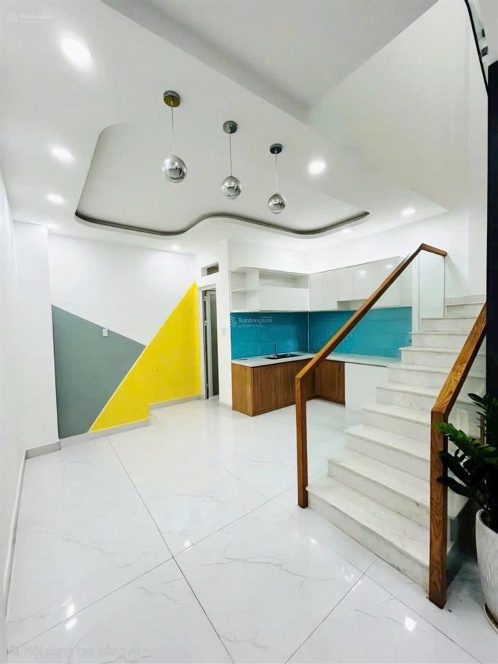 Huỳnh tấn phát  3pn  ngang 4,7m nở hậu, 1 trệt 1 lầu, shr, hoàn công đủ, hỗ trợ bank, 10p tới q1