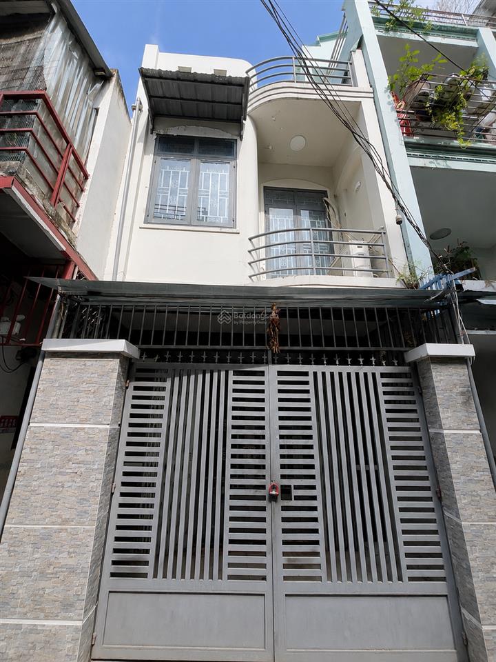 Mặt tiền hẻm nhựa 6mxe hơi ngủ trong nhà ngay lý phục man, q7, 4x17m, cn 68,4 m2, hoàn công chuẩn