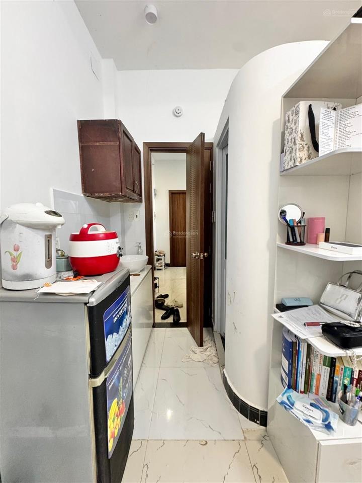 Quận 1  1 sẹc  trần quang khải chdv 6 tầng  dòng tiền 35tr/tháng, hoàn công chuẩn