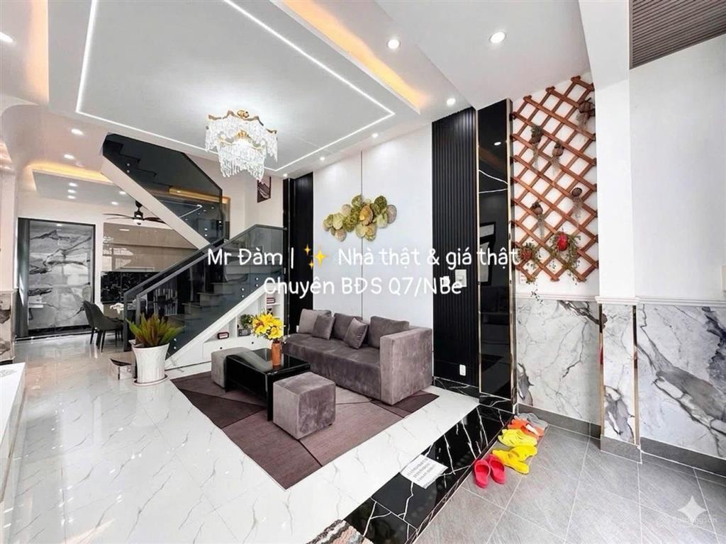 5,85 tỷ, sát q7 có ngay nhà 4 tầng sân thượng, 4pn xe hơi tới nhà
