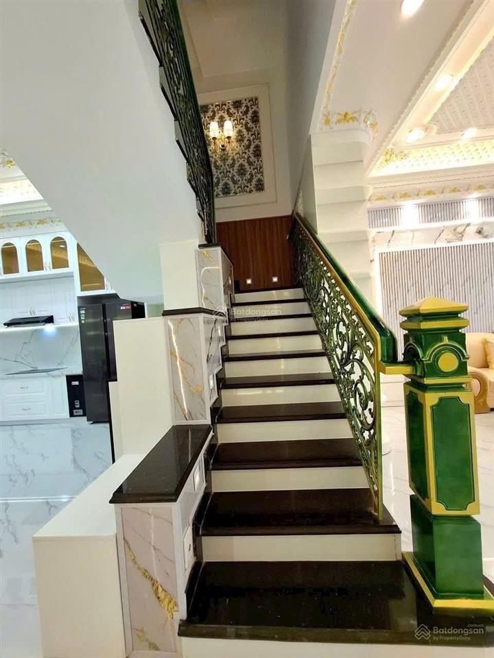 Bán nhà thân gửi ae môi giới ,biệt thự mini tân cổ điển 5m x19m (95m2)