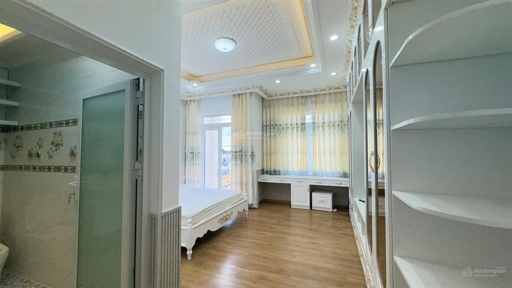 Bán nhà thân gửi ae môi giới ,biệt thự mini tân cổ điển 5m x19m (95m2)
