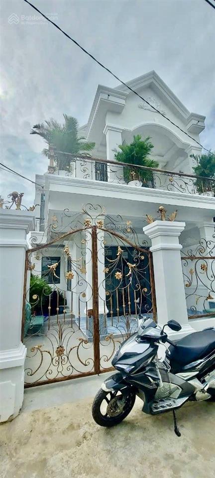 Cực hiếm biệt thự đường nguyễn bình nhà bè ngang 6m x 16.6m dt 90m2 chủ xây kiên cố chỉ 4.3 tỷ