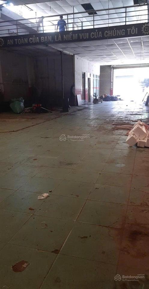 Cgnhà xưởng
 mặt tiền đường lê văn khương  phừơng thới anq12 dt8mx40m đúc lửng