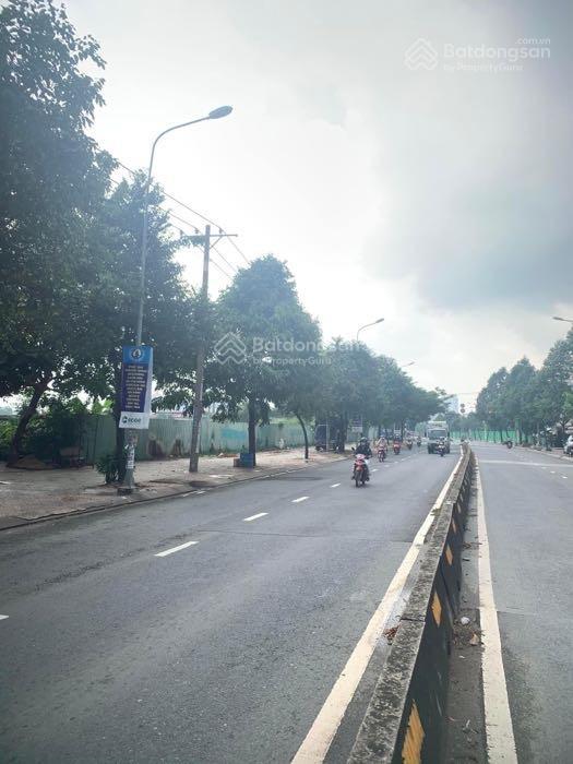 Bán mặt tiền lê thị riêngphường thới an q12
dt15mx25m
đang cho thuê 35tr