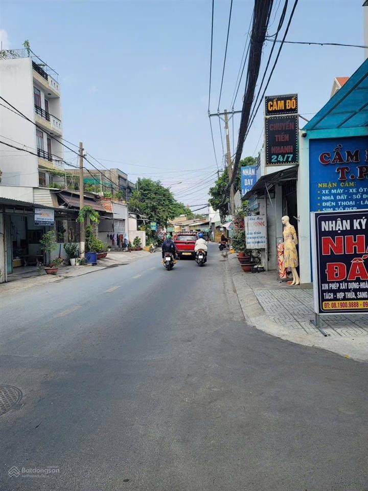 Nhà bán mặt tiền ht052 dãy trọ 13 phòng phía mặt tiền 5m20x26m phía sau 20mx5m tất cả 13 phòng