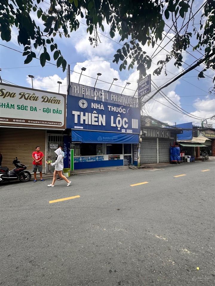 Bán nhà mặt tiền trung mỹ tây 17, quận 12, dt 10x20m, cấp 4 đang cho thuê 22tr