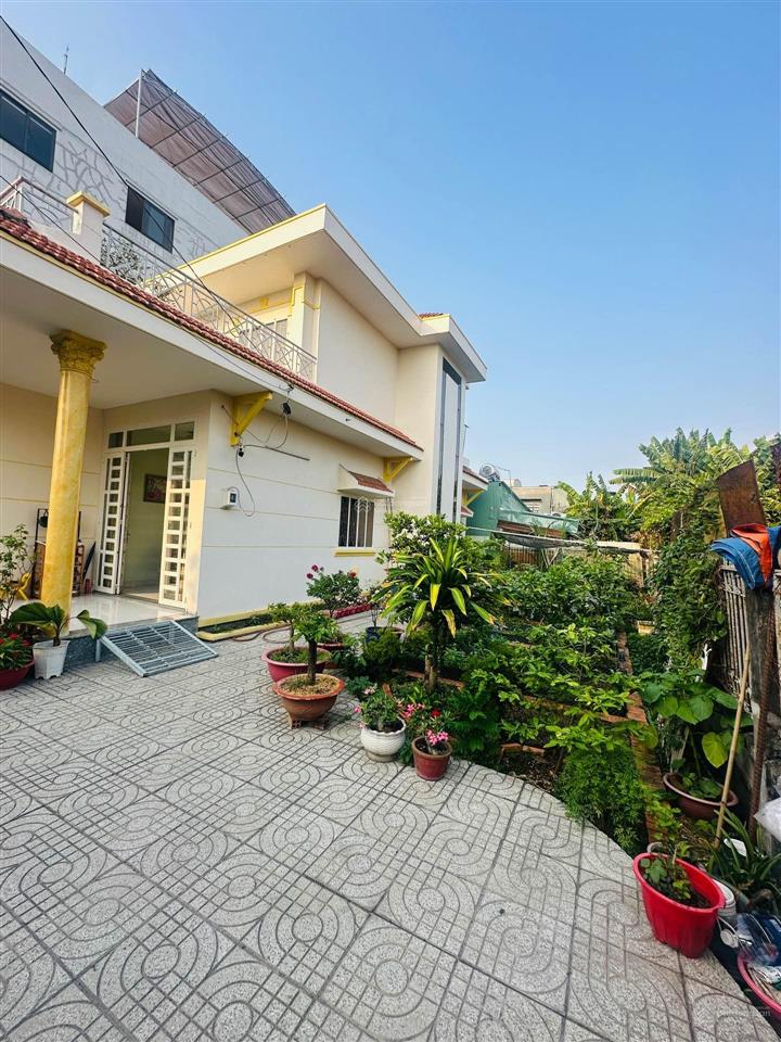 Bán biệt thự vườn thới tam thôn 17 hóc môn sát q12 300m2 giảm còn 7ty800