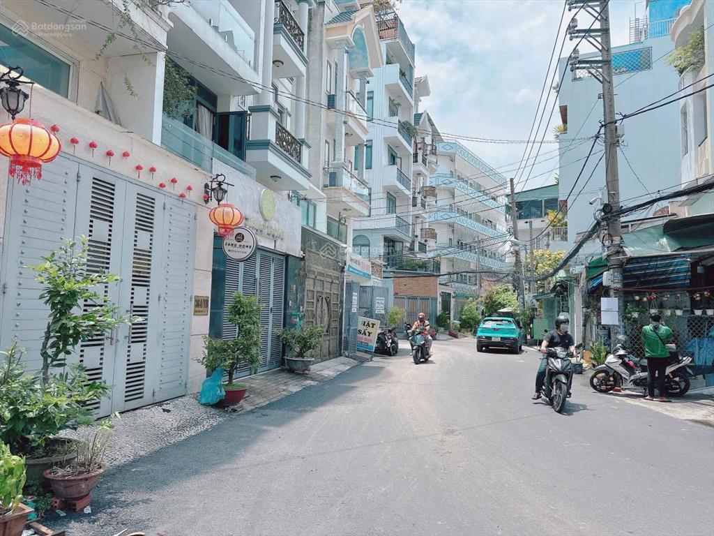 Bán căn nhà sau căn mặt tiền dương quảng hàm phường 5 gò vấp4m10x17m