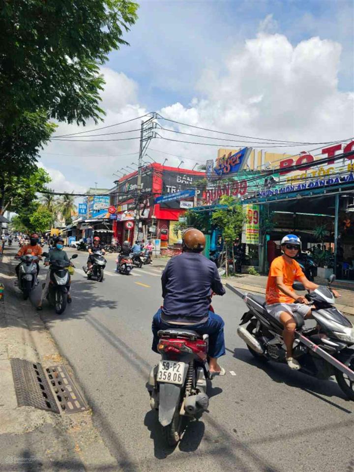 Bán 3 dãy trọ 40 phòng nguyễn văn quá  q12  700m2 (thổ cư 591m2)