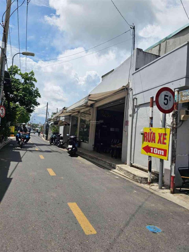 Bán 3 dãy trọ 40 phòng nguyễn văn quá  q12  700m2 (thổ cư 591m2)