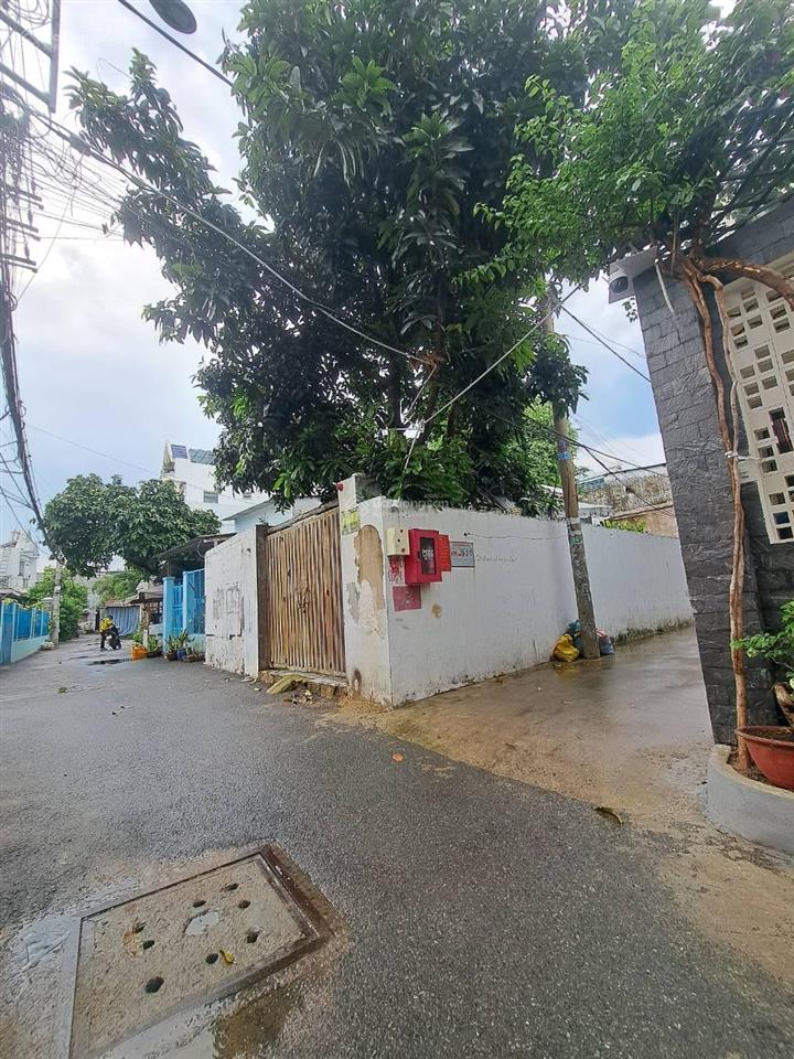 Bán nhà xưởng hẻm nguyễn văn quá, đông hưng thuận, quận 12. dt 30x30m, 900m², có 260m² thổ cư.