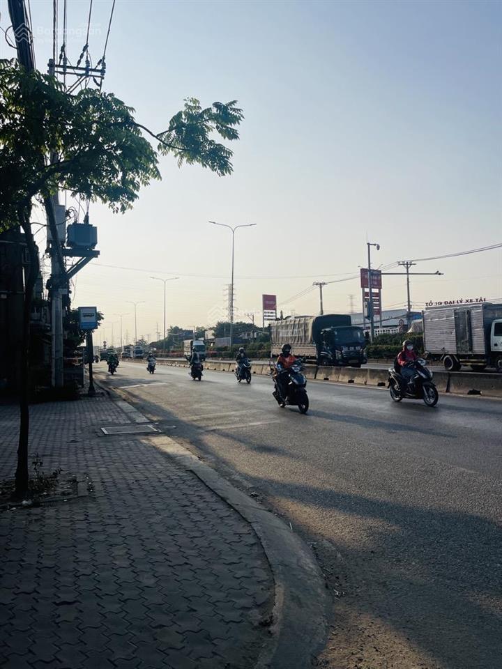 Bán nhà gần ql 1a  200m  phường an phú đông  q12  16m50x82m (thổ cư 200m2)