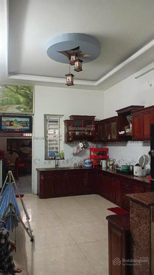 Bán nhà 1/ lê văn khương đường thông 7m dt 4mx30m nhà 4 tầng có sân thượng trước sau xe trong sân