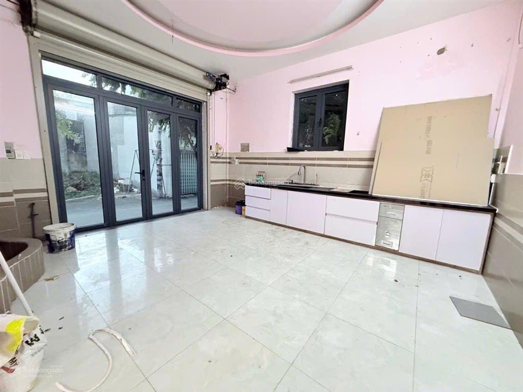 Nhà 4 tầng đường thạnh xuân 25 phường thạnh xuân q12, dt 84m2 (5,5*16) hẻm 8m giá 6,8tỷ